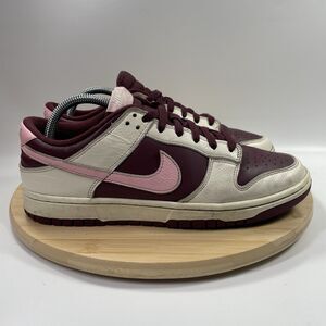 Nike Dunk Low Retro PRM Valentine's Day Mens Size 9 Shoes Sneakers DR9705-100